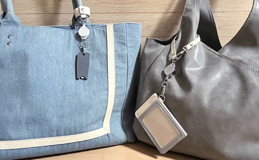 鍵や交通系ICカードの携帯に! 100均リール付きアイテムがナイス