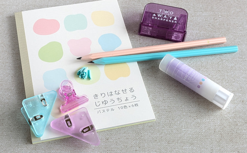 お花型鉛筆が6本で110円! マカロンカラーの100均文具たち♡