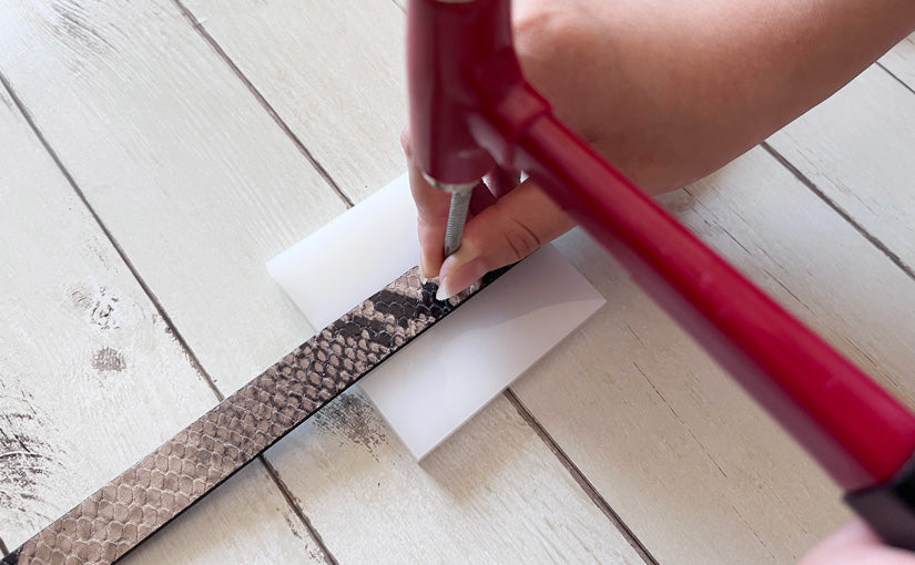 110円で革ベルトの穴をあけられるってマジ!?