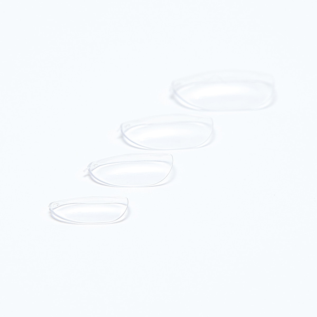 付け爪 ネイルチップ オーバルネイルチップ クリア 50枚入り 012354