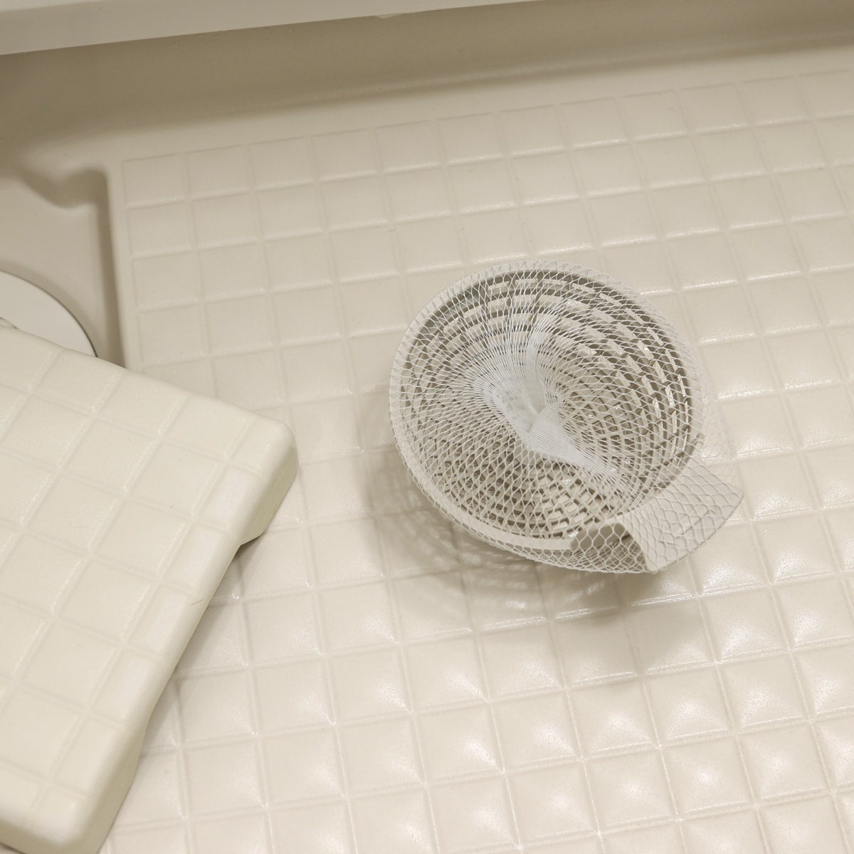 ピカピカバス お風呂の排水口ネット 42枚入 ホワイト 023213