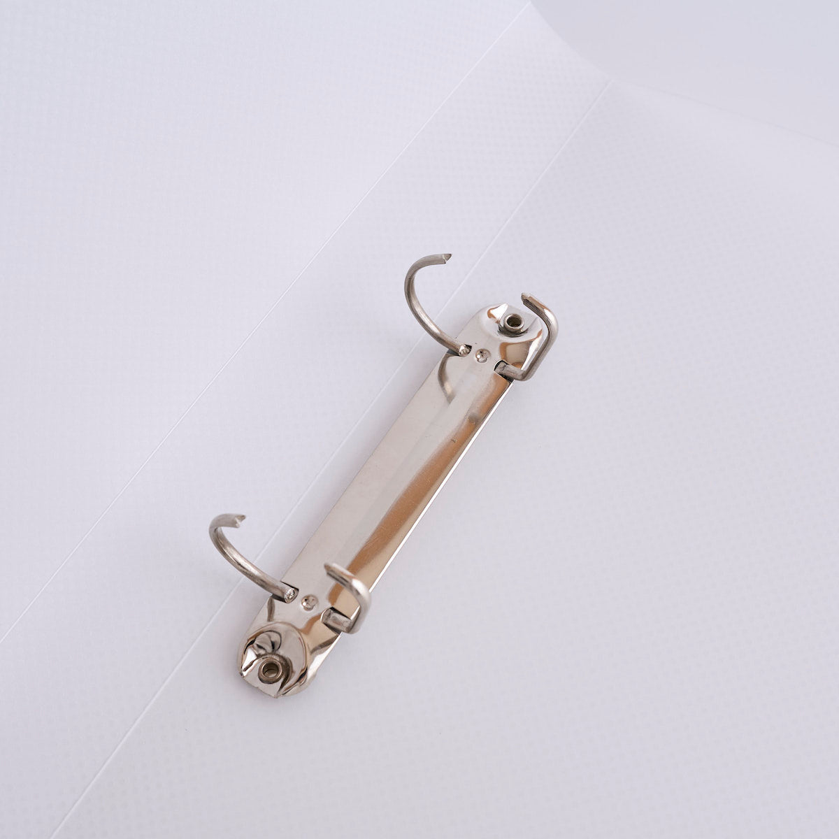 リング式ファイル D型リングファイル PB.A4 Dリングファイル 2穴 クリア 046009