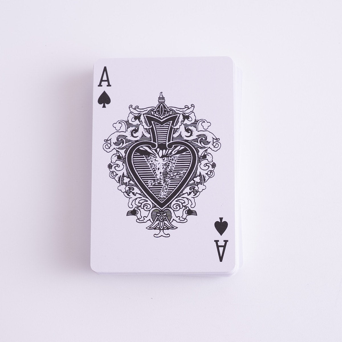 プラスチック製トランプ/紙ケース 049061