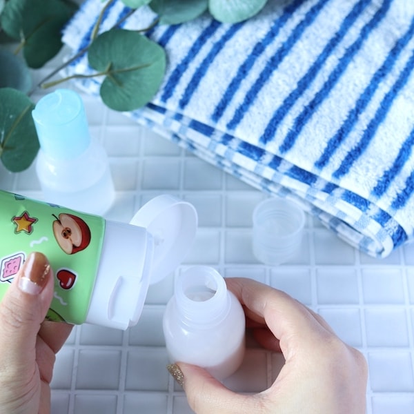 トラベルボトル 詰め替え容器ワンタッチプッシュボトル 2P 50ml 053195