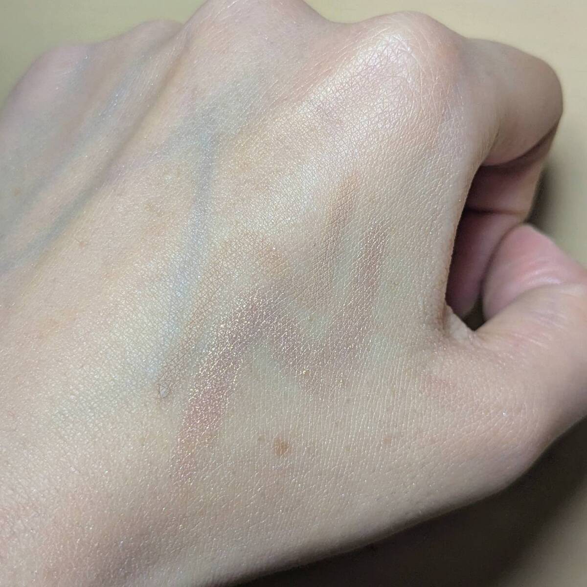 【在庫限り】PB. fasmy 涙袋アイシャドウペンシル 02 ライトブラウンxラメピンク 054191