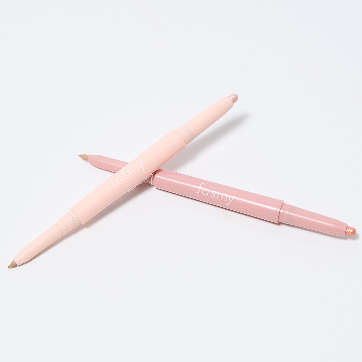 【在庫限り】PB. fasmy 涙袋アイシャドウペンシル 02 ライトブラウンxラメピンク 054191