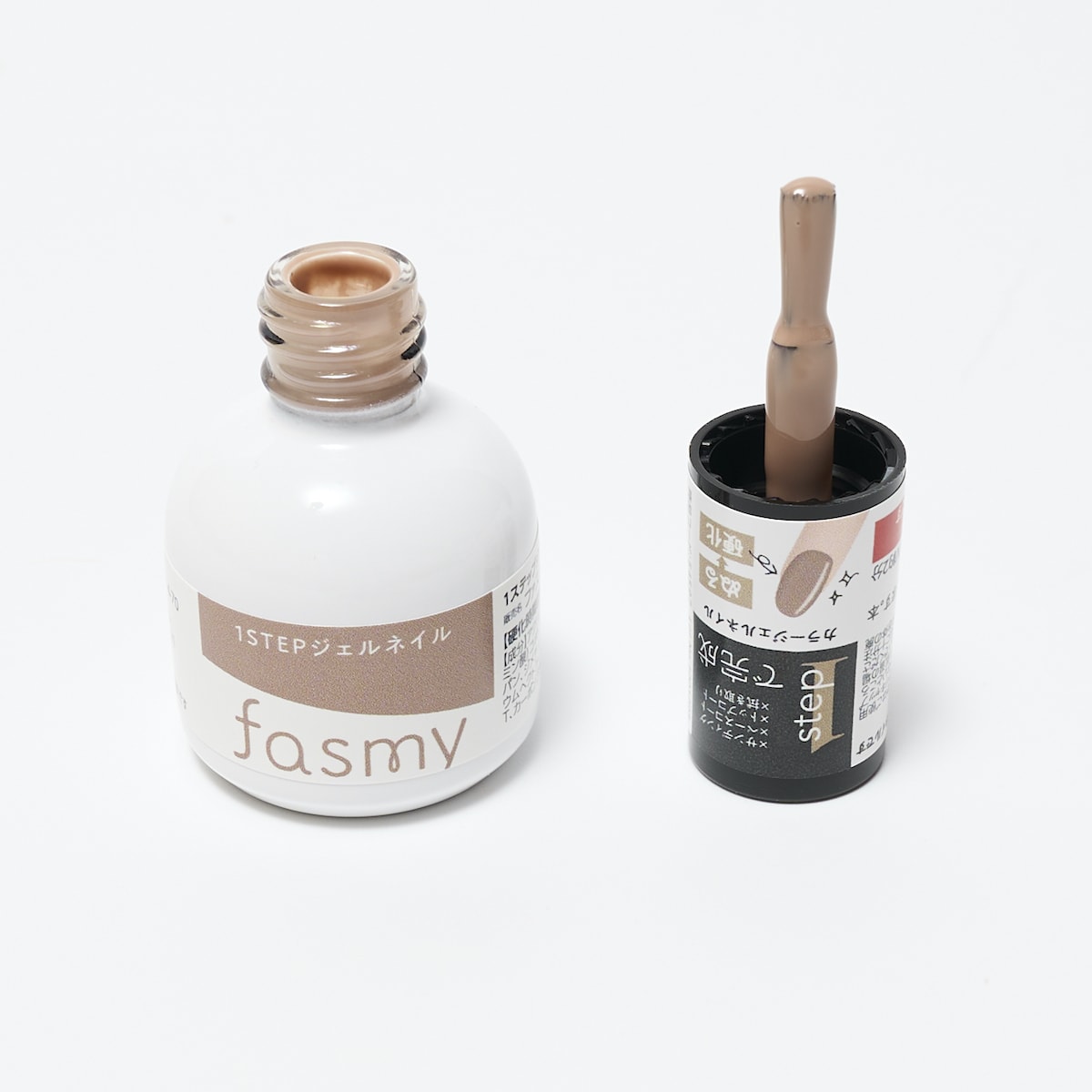 ジェル ネイルカラー ワンステップ完成 PB. fasmy ジェルネイル 05 ベージュ 054597