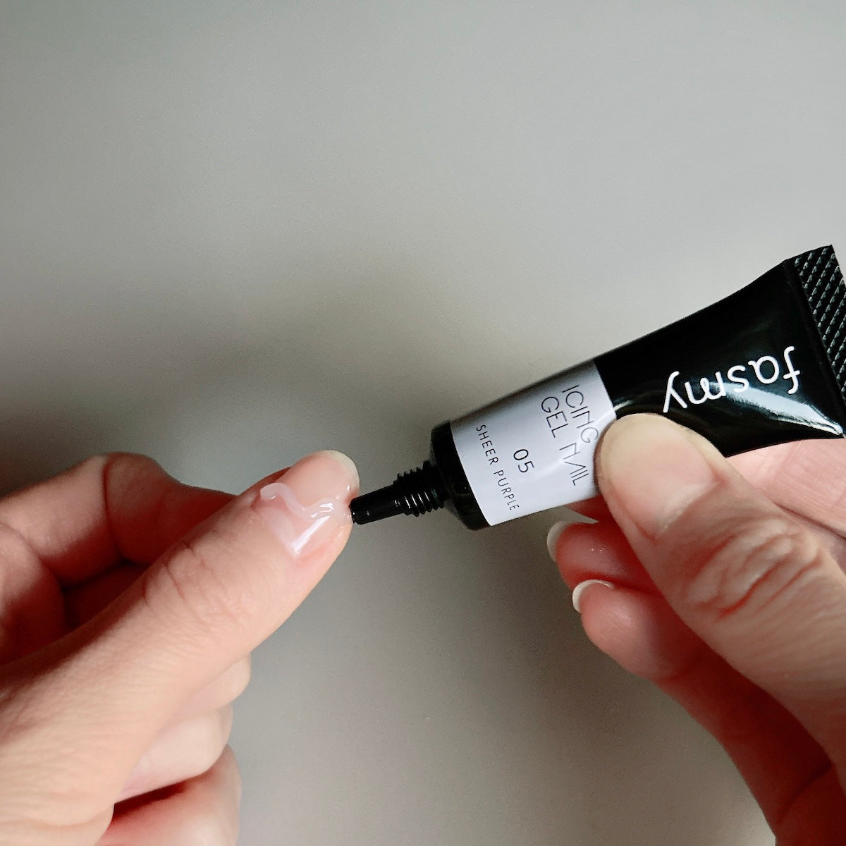 ジェルネイル ノズルタイプ ネイルアート PB. fasmy アイシングジェルネイル 05 シアーパープル 054687