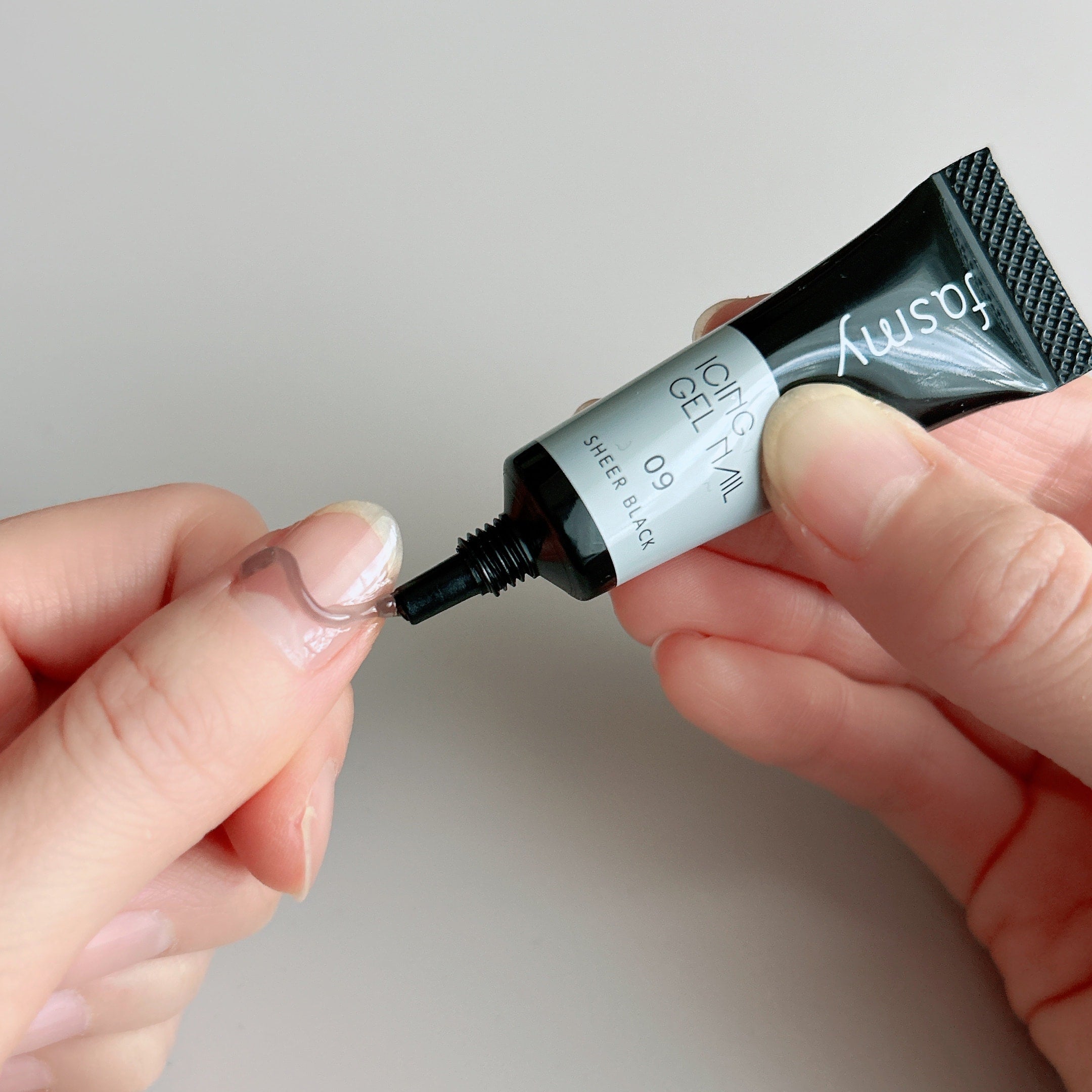 ジェルネイル ノズルタイプ ネイルアート PB. fasmy アイシングジェルネイル 09 シアーブラック 054698