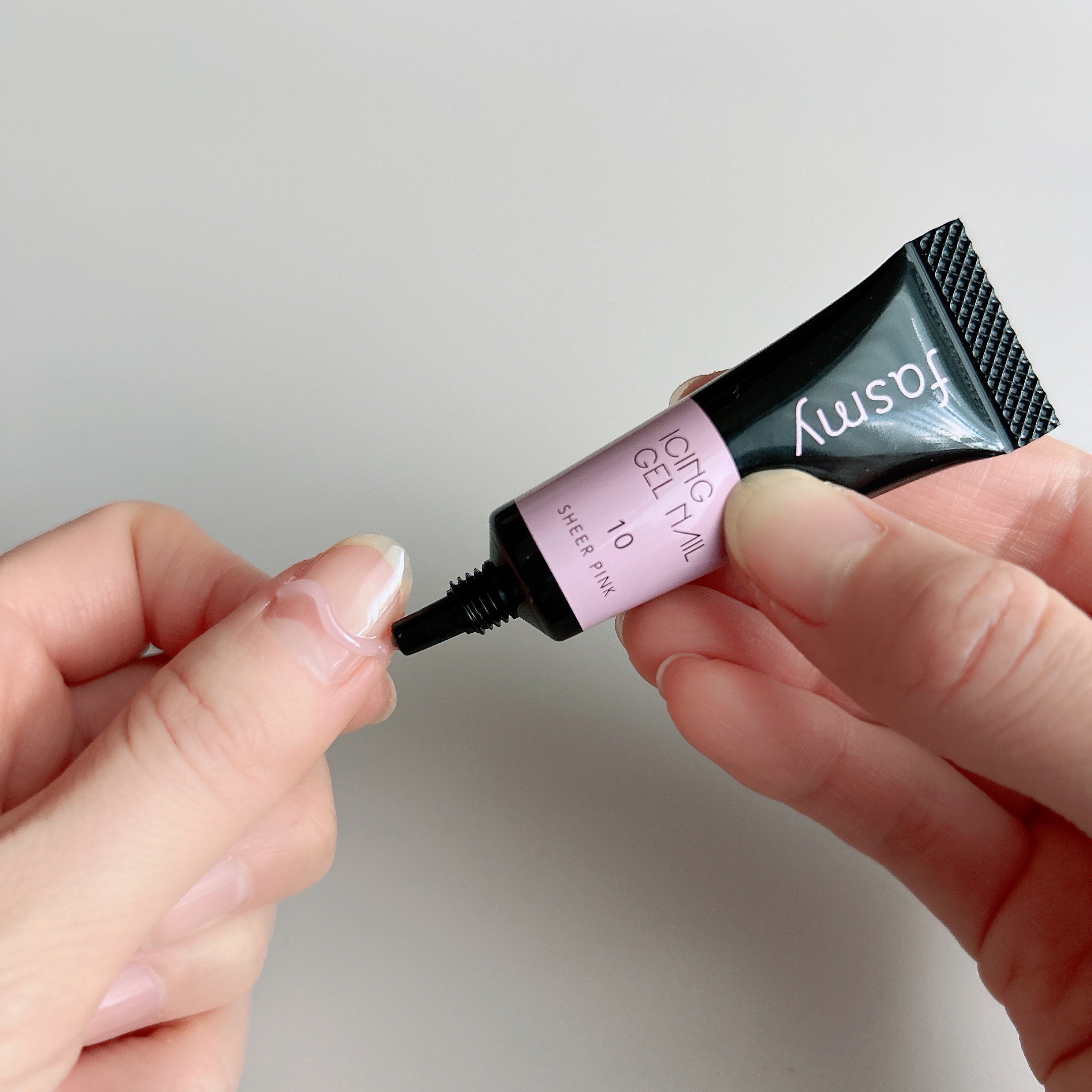 ジェルネイル ノズルタイプ ネイルアート PB. fasmy アイシングジェルネイル 10 シアーピンク 054699