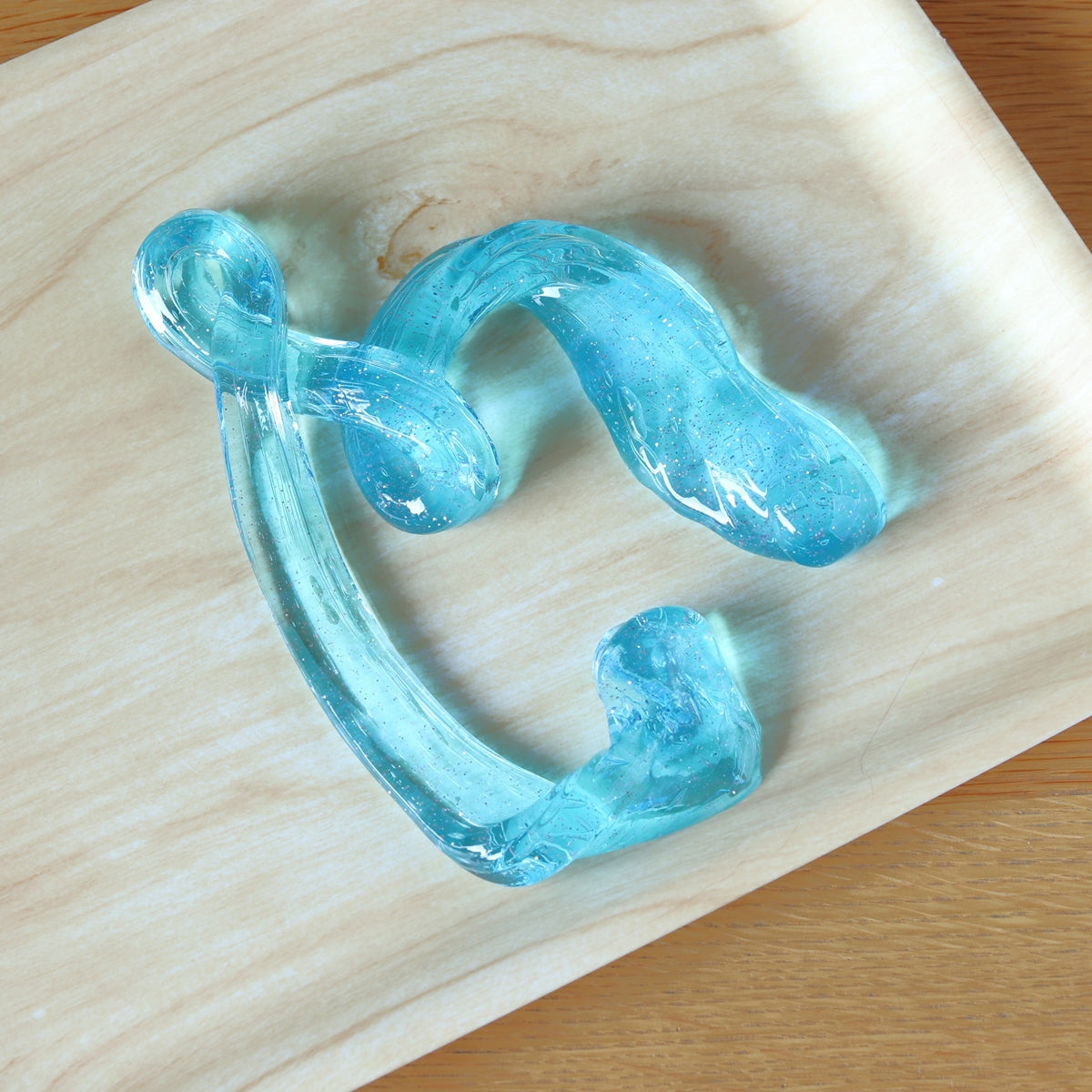 キラキラ透明ねんど おもちゃ 透明粘土 060959