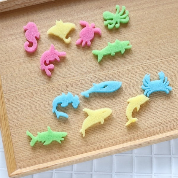 水でふくらむ!スポンジカプセル 081054