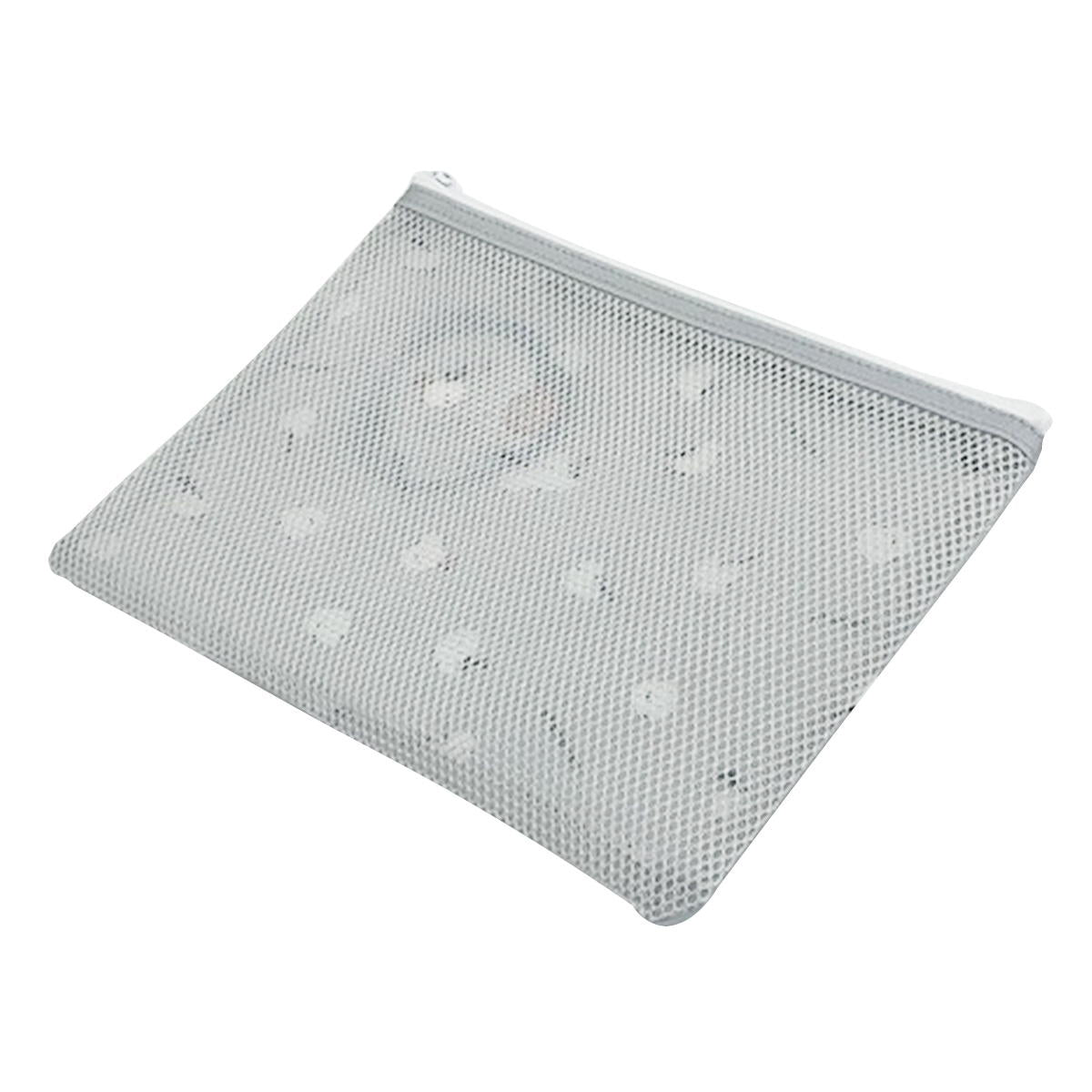 ファスナーポーチ シマエナガ柄 327206