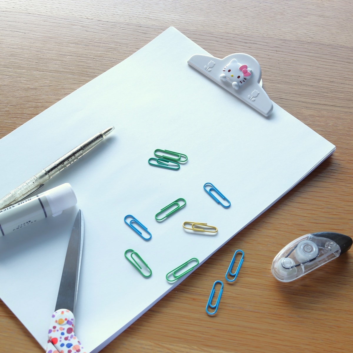 食品クリップ ハローキティ キッチンクリップ 2P 330983