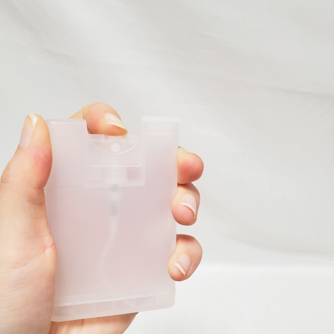 トラベルボトル 詰替容器 カード型スプレーボトル クリア 20ml 333078