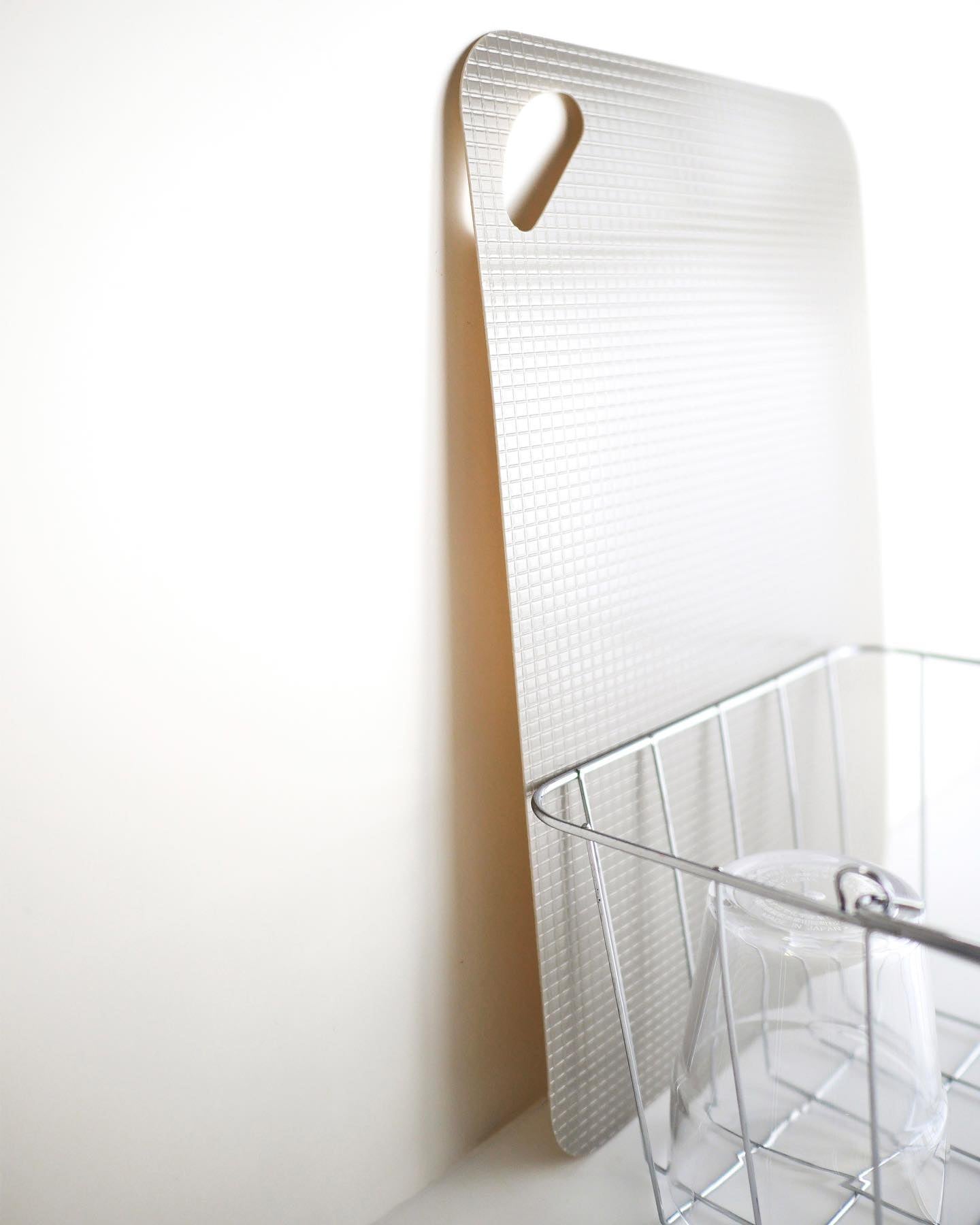 【在庫限り】まないたシート すべりにくいまな板シート 300×210×1mm 333938