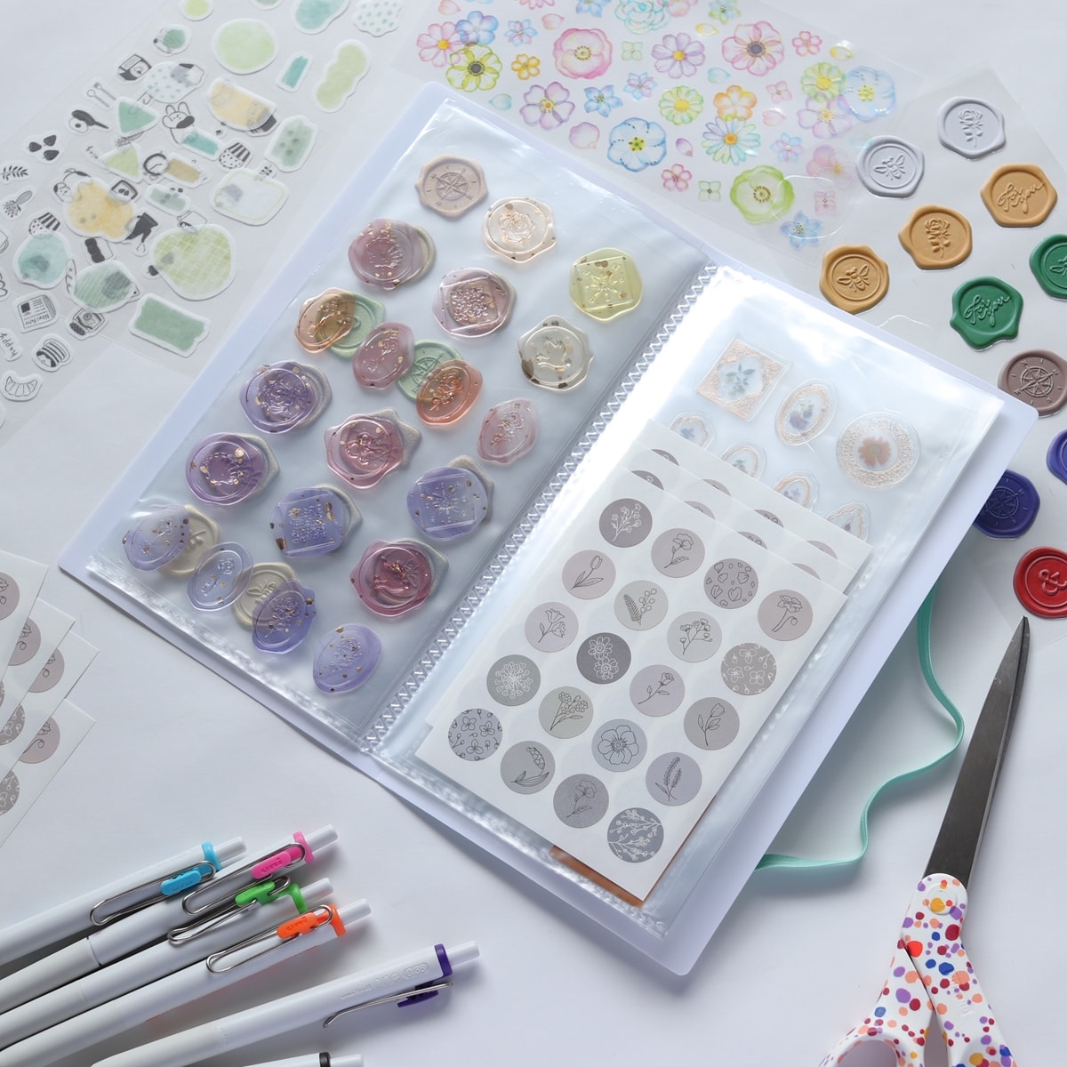 シール収納ファイル 20ポケット 水彩アニマル 338552