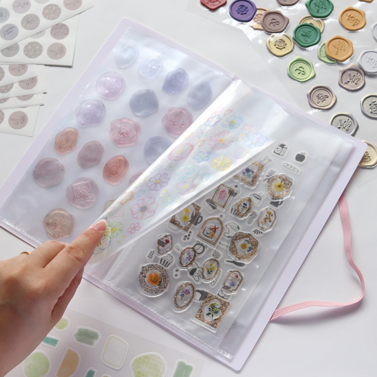 シール収納ファイル 20ポケット 水彩アニマル 338552