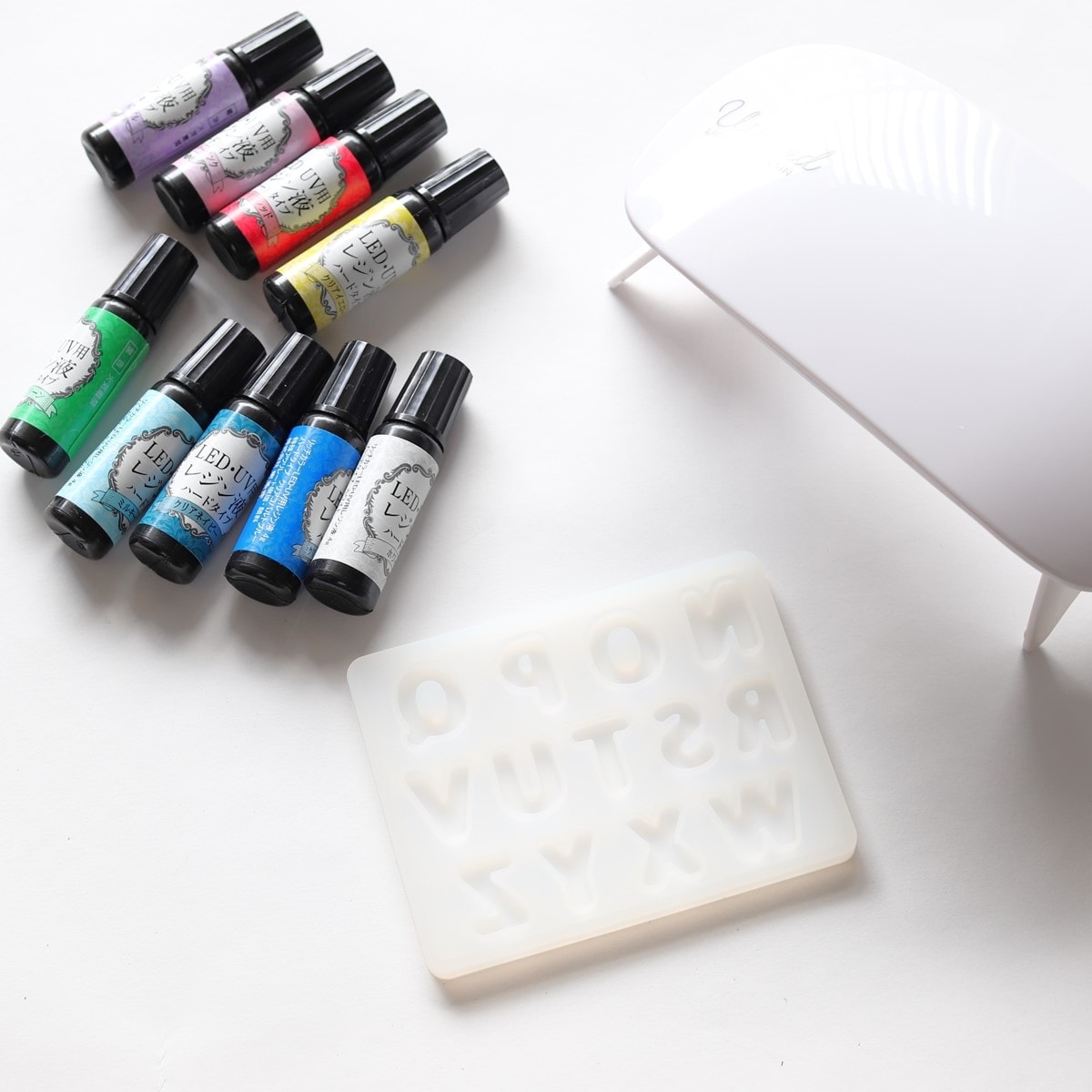 レジン型 DE-911 シリコンモールド アルファベット 大 347936