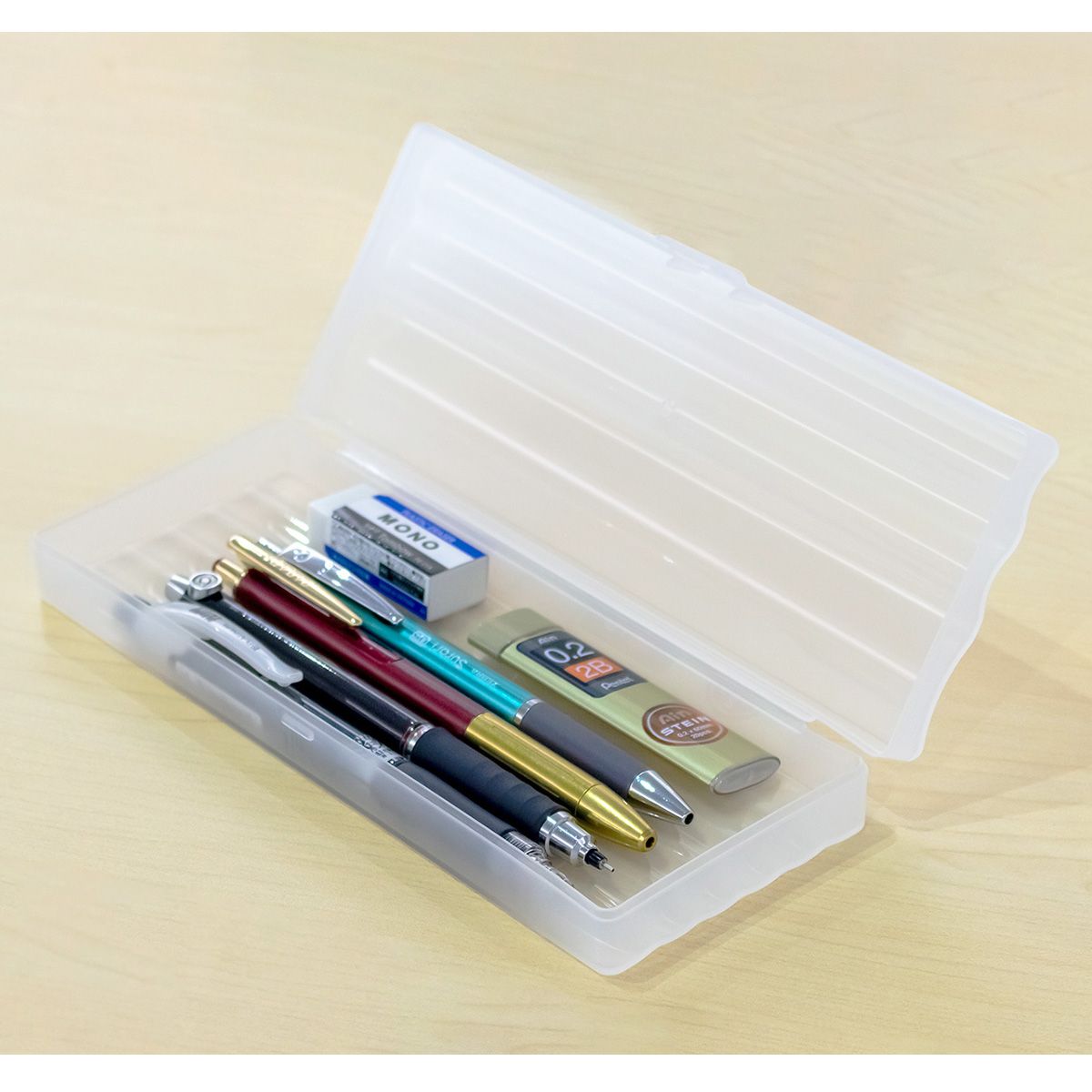 フタに置けるペンケースC 350258