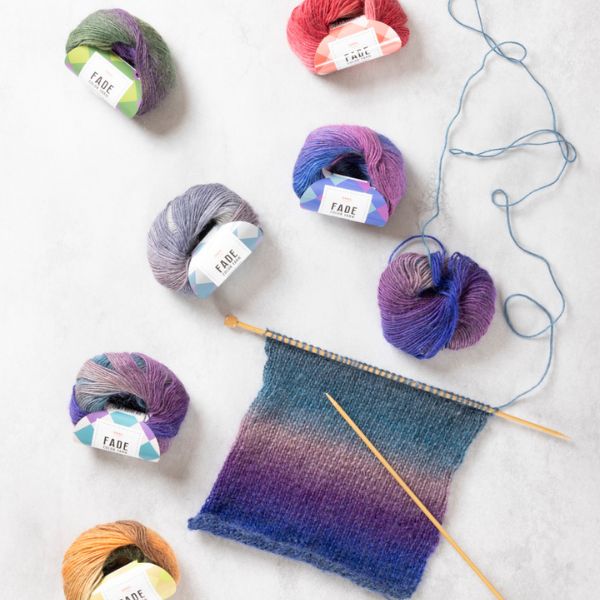 毛糸 ウール100% フェードカラーヤーン コバルトパイド 358577