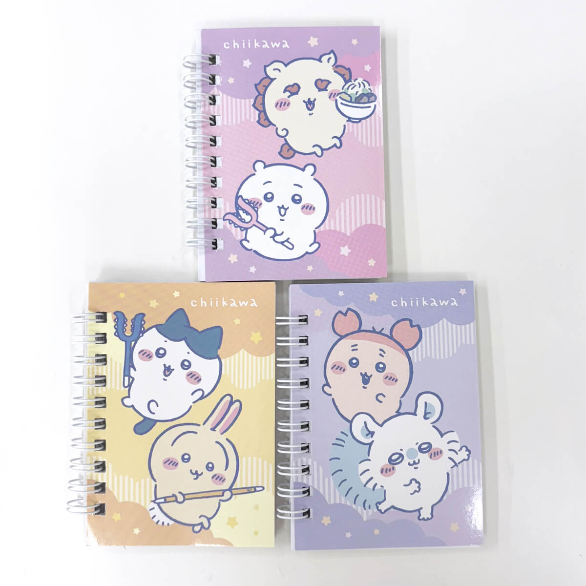 【OUTLET】ちいかわ リングメモ帳(縦型)【お一人様12点まで】 361182