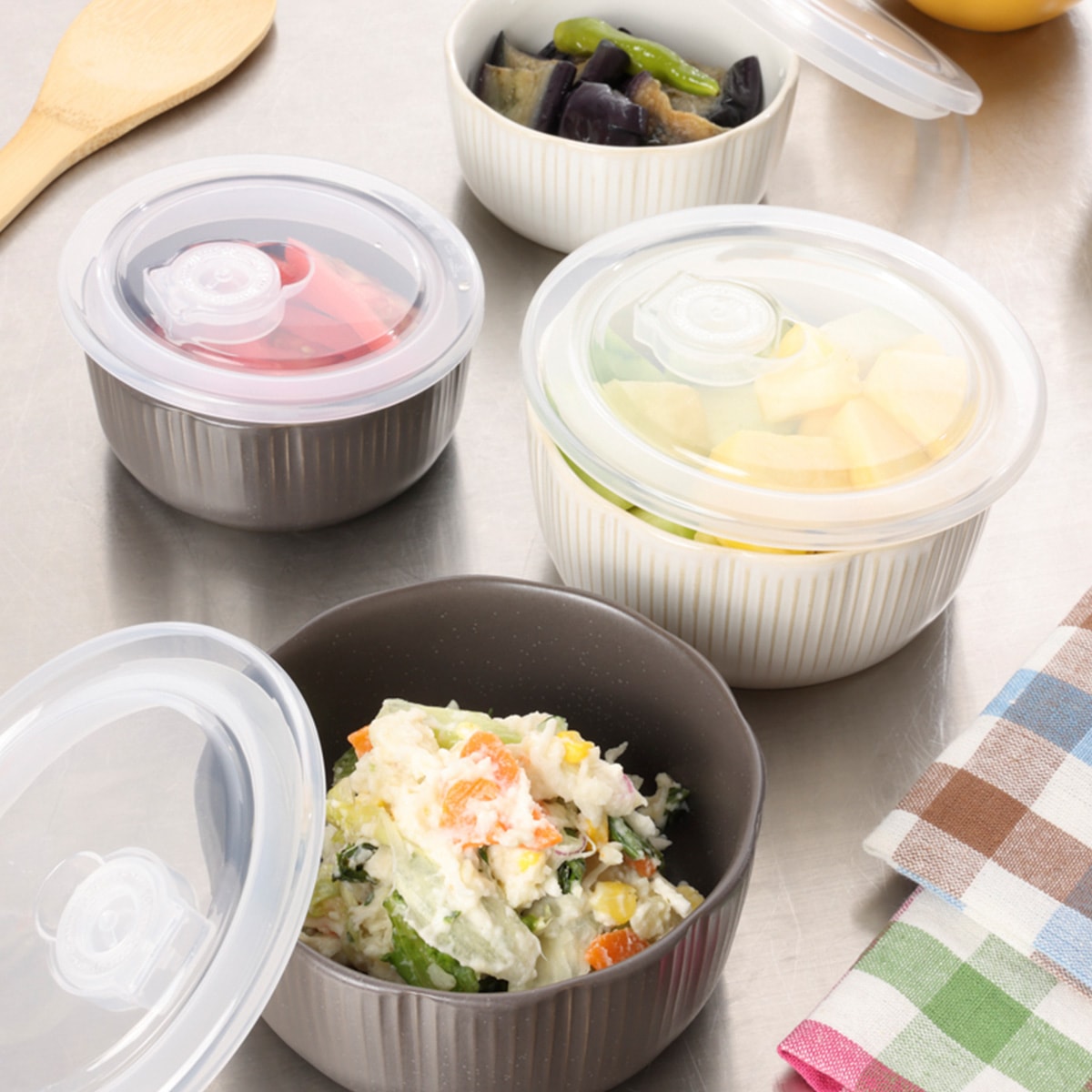 【在庫限り】食品保存容器 窯変はな十草 フードコンテナS 黒マット 約300ml 363840