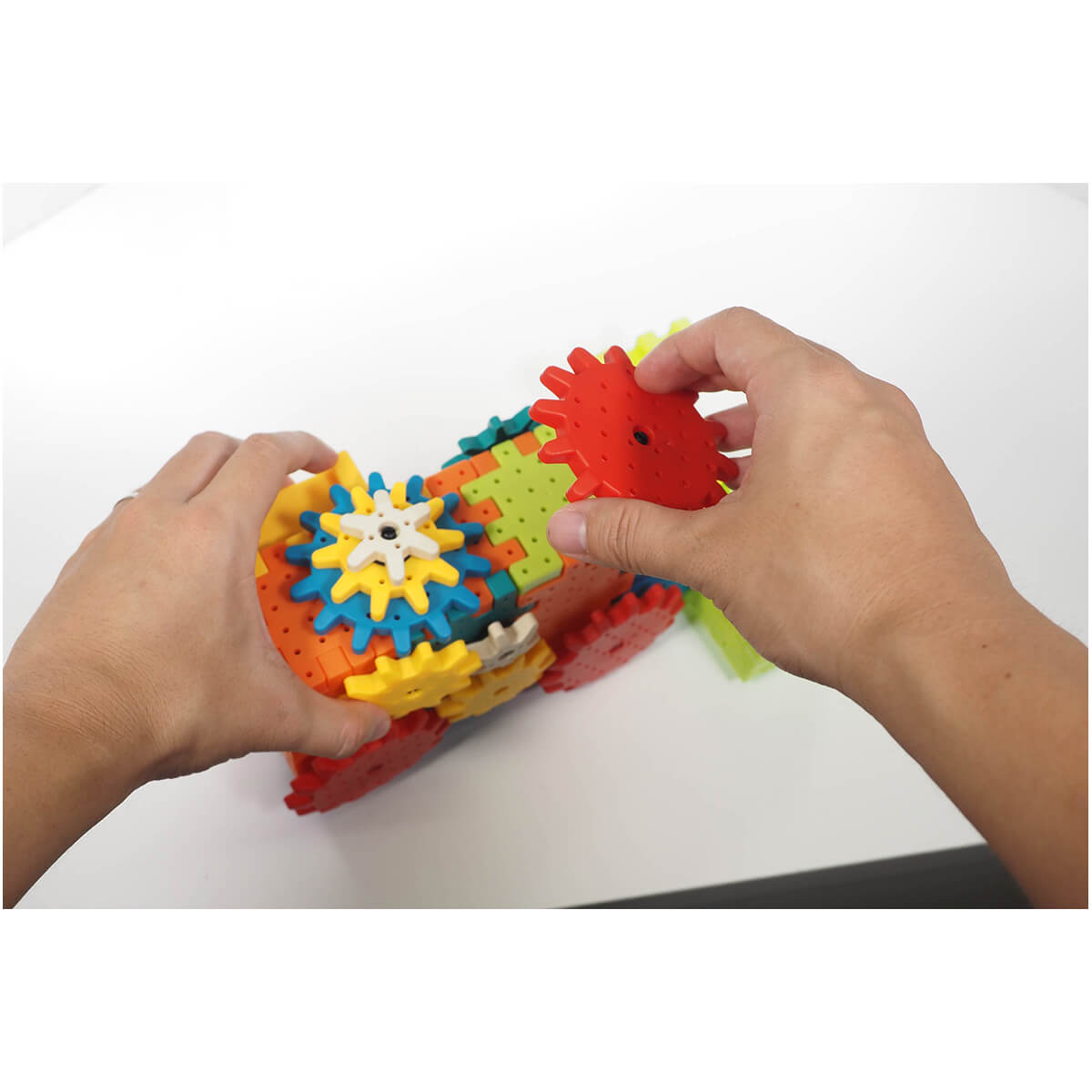 電動くみたてはぐるまブロックカー 369325