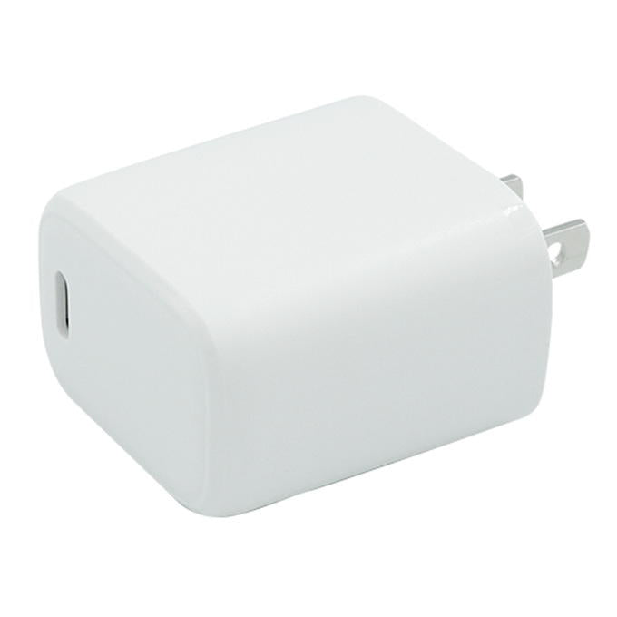 PB.AC充電器 タイプC 3A白 049332