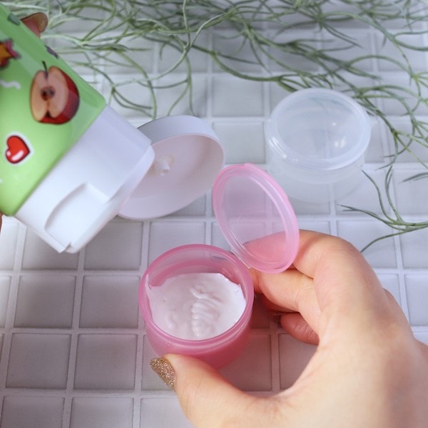 ヒンジ型 クリームケース 2P　052528