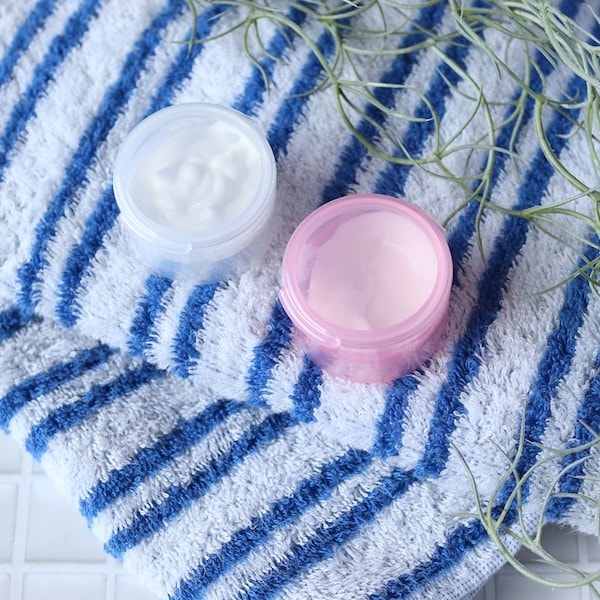 ヒンジ型 クリームケース 2P　052528