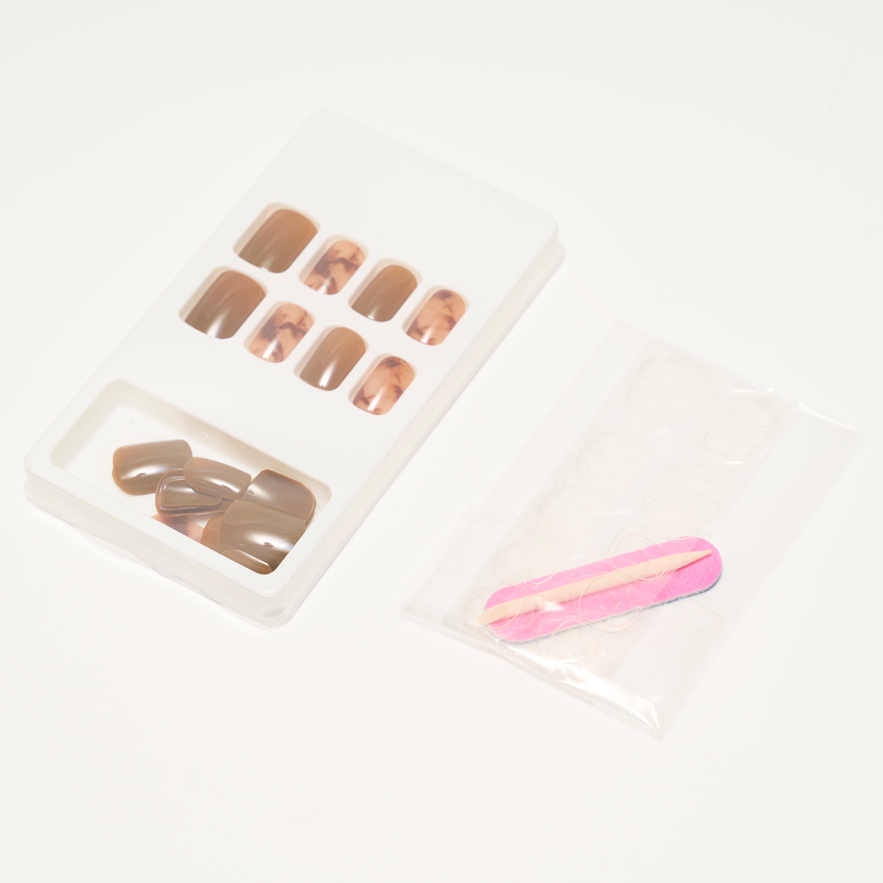 OUTLET】つけ爪 PB. fasmy ネイルチップ 24枚入 03 ブラウンマーブル