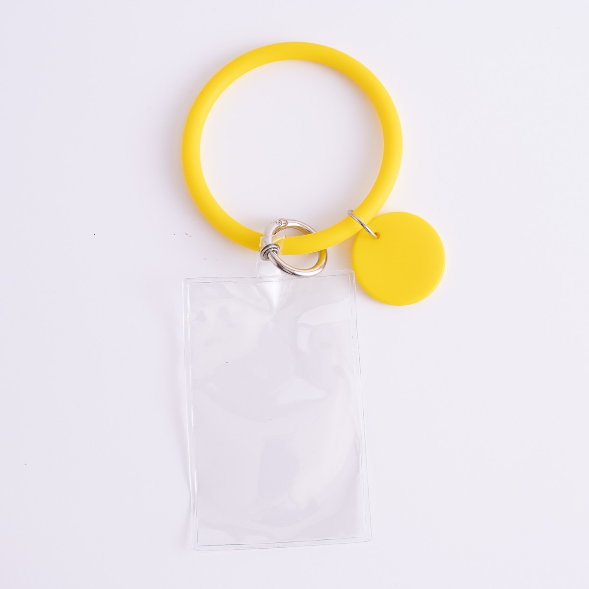 【OUTLET】スマホストラップ PB.推しカードを入れられるストラップ （レッド・イエロー） 055023