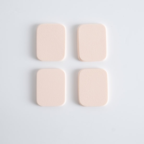 ファンデーションパフ 長角型4P　065671