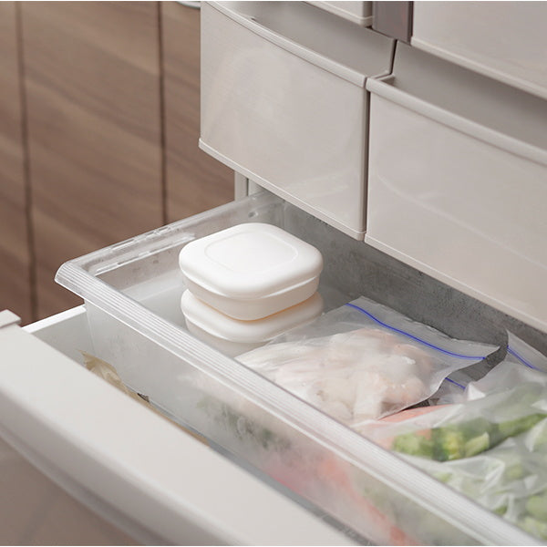 食品保存容器 冷凍容器 ごはん冷凍 マーナ(marna)  K748W極（きわみ） 冷凍ご飯容器 2個入り ホワイト　 201785