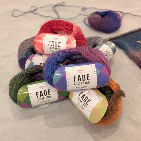 毛糸 ウール100％ フェードカラーヤーン ブルーラグーン　349755